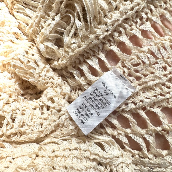 Anthropologie Akemi + Kim One Size Crochet Macrame Neutral Cardigan Wrap in Tan - Picture 11 of 13